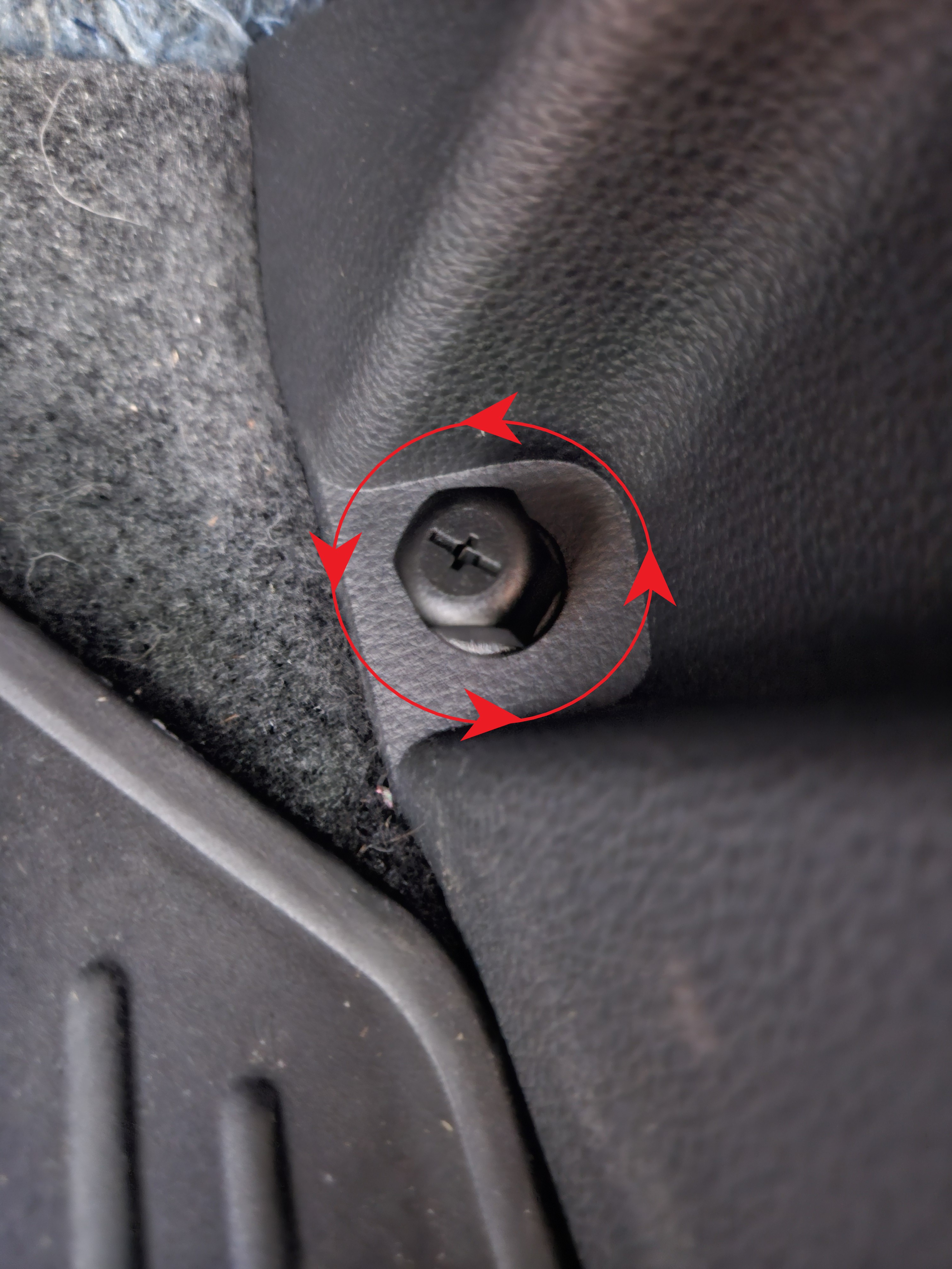 Thumb Screw