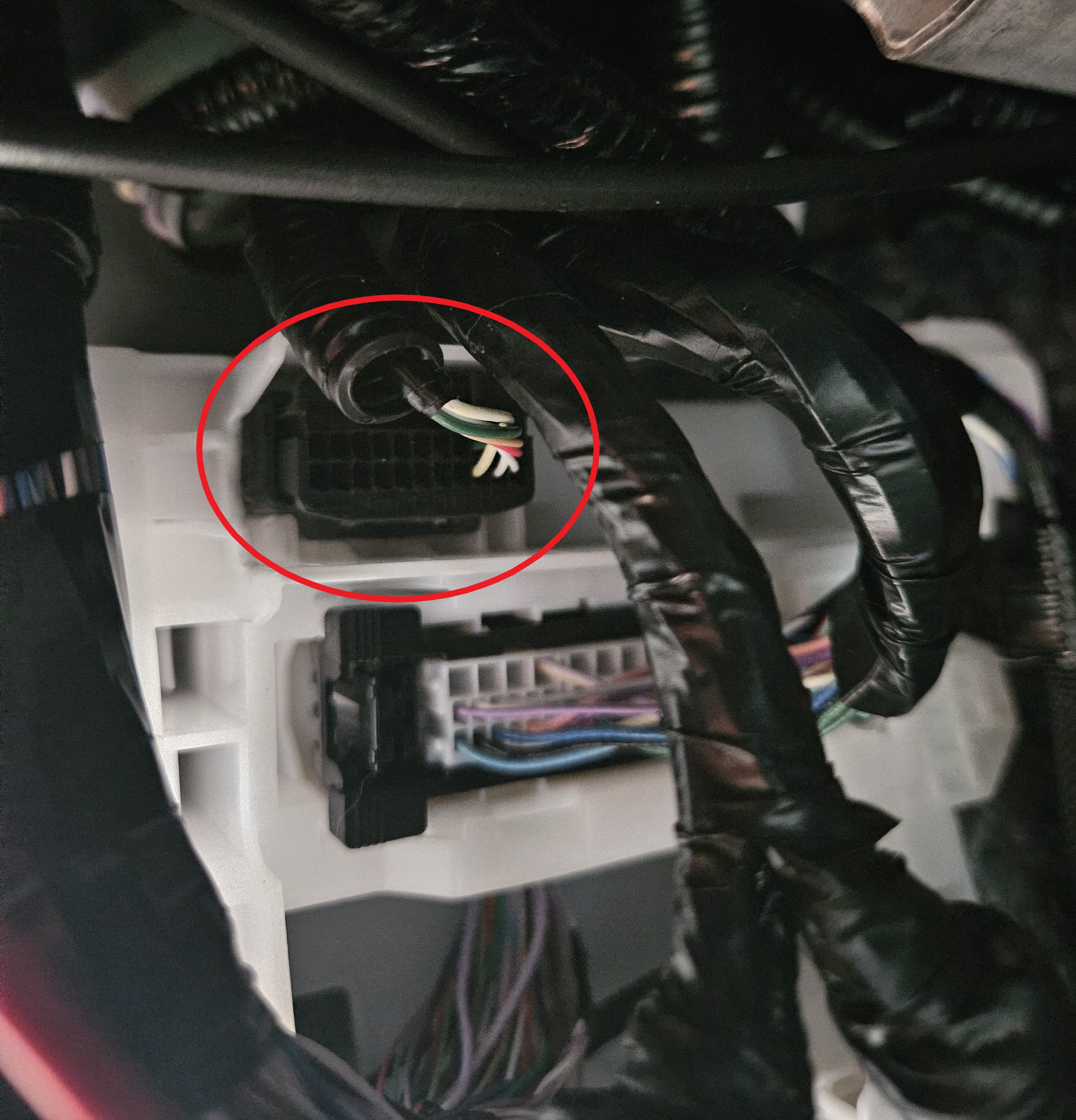 Vehicle Connector Mounted